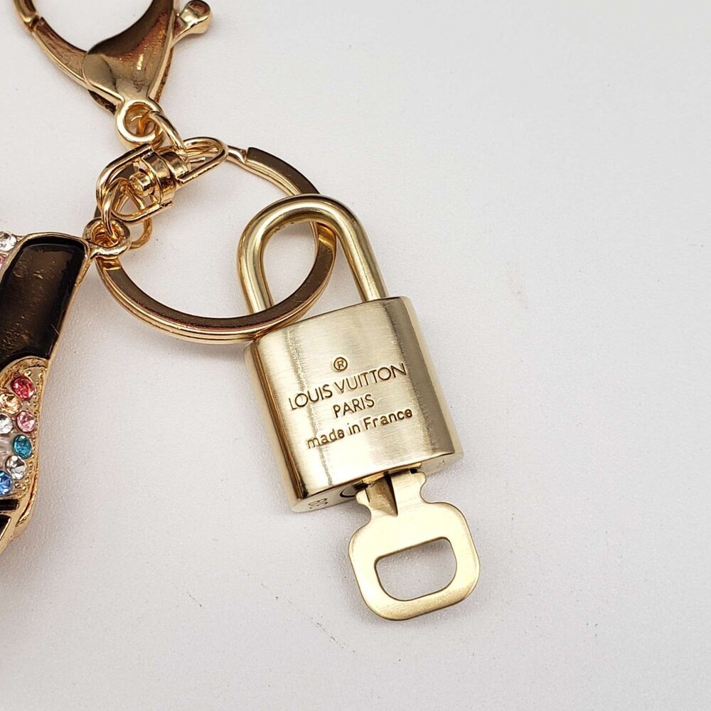 LV Gold Padlock & Key 🔒 Authentic Louis Vuitton Bag Unbranded Shoe Charm - Picture 6 of 8